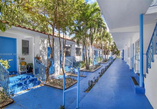 4 of 10 - 7717 Byron Avenue, Miami Beach, FL