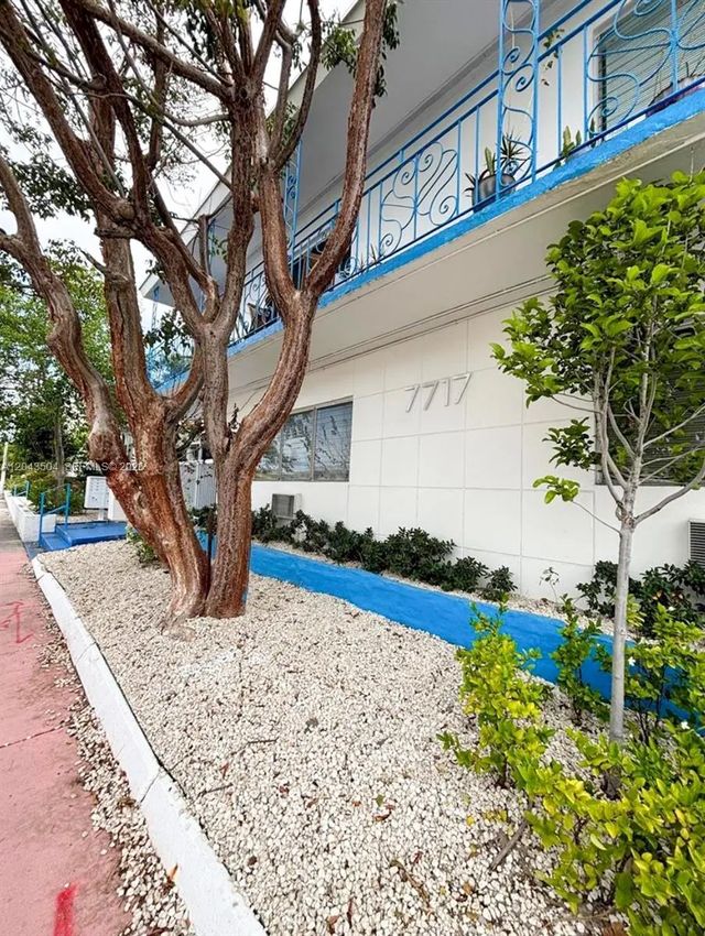 5 of 10 - 7717 Byron Avenue, Miami Beach, FL
