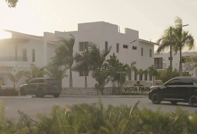 5 of 9 - Vistta Cana, , 