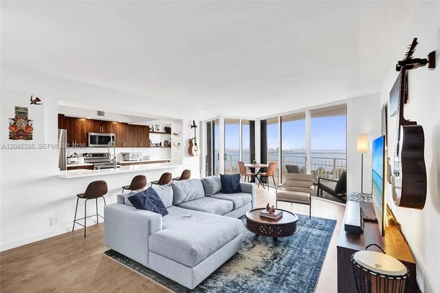 2 of 39 - 2000 Towerside Terrace #ts8, Miami, FL