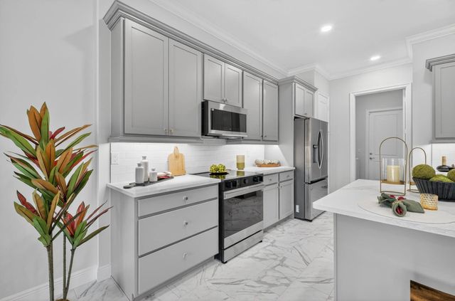 2 of 34 - 1805 Bridgepointe Circle #2, Vero Beach, FL