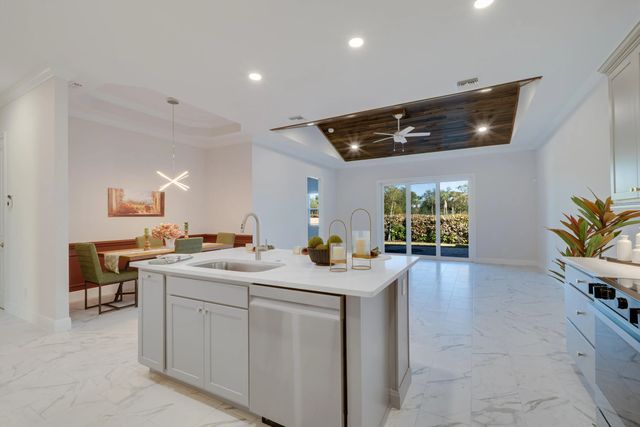 4 of 34 - 1805 Bridgepointe Circle #2, Vero Beach, FL
