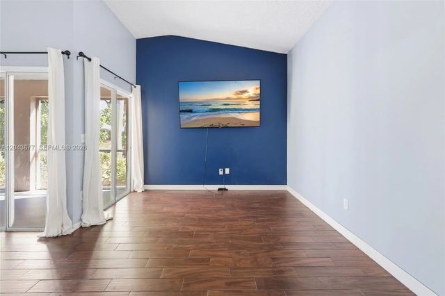 4 of 25 - 1855 Se 6th Court, Homestead, FL