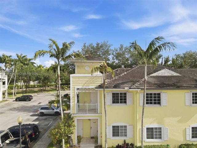 2 of 19 - 2728 Ne 3rd Court #201, Homestead, FL
