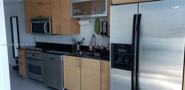 2 of 5 - 60 Sw 13th Street #1621, Miami, FL