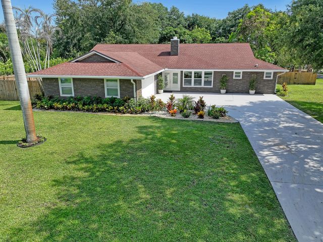 2 of 50 - 6185 White Oak Court, Jupiter, FL