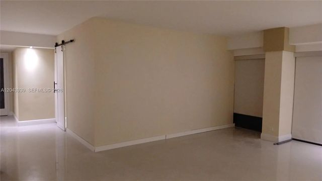 1800 Ne 114th Street #508, Miami