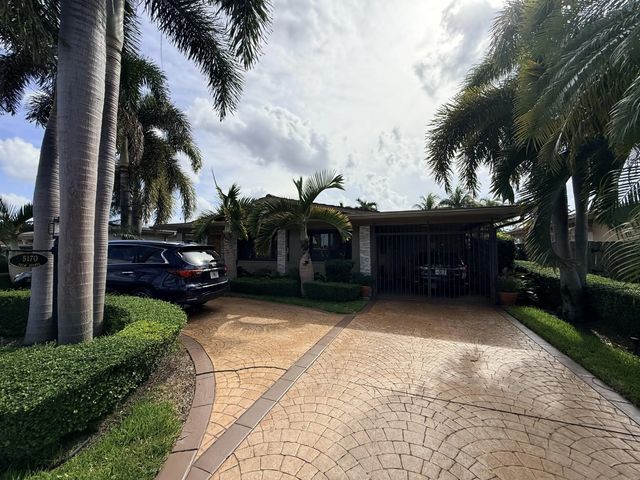 5170 Palm Avenue, Hialeah