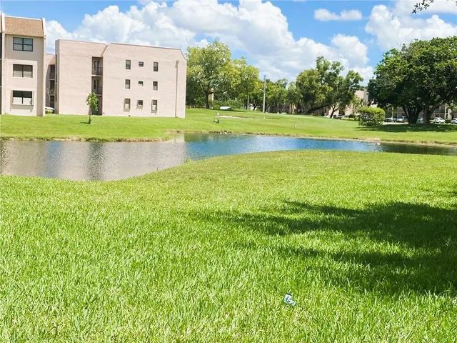 4 of 28 - 2793 Nw 104th Avenue, Sunrise, FL
