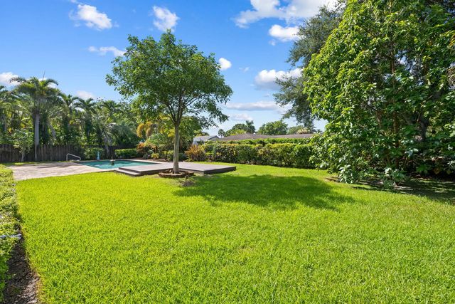 4 of 15 - 5920 Sw 16th Street, Plantation, FL