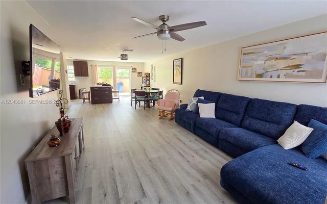 3 of 19 - 3377 Nw 198th Terrace, Miami Gardens, FL
