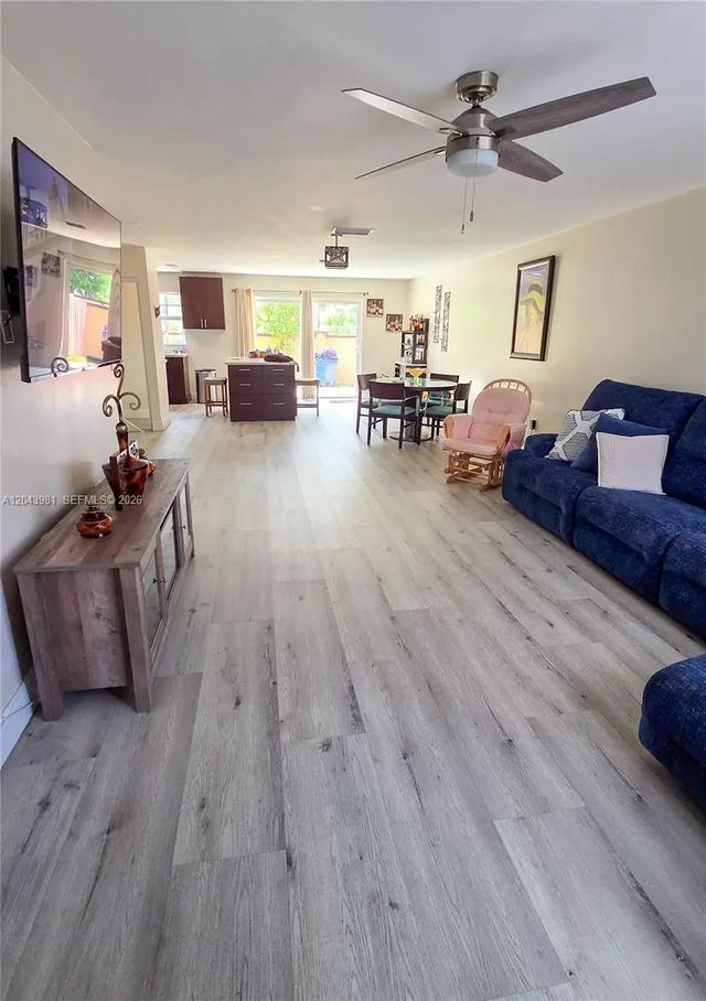 4 of 19 - 3377 Nw 198th Terrace, Miami Gardens, FL