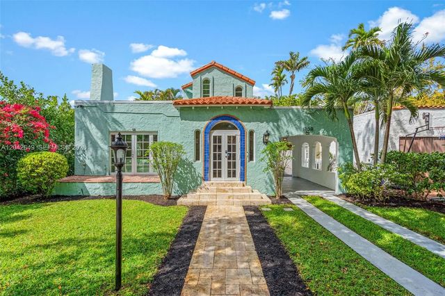 1209 La Mancha Avenue, Coral Gables
