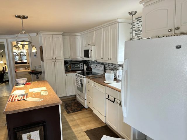 4 of 32 - 3348 Florida Street, Hollywood, FL