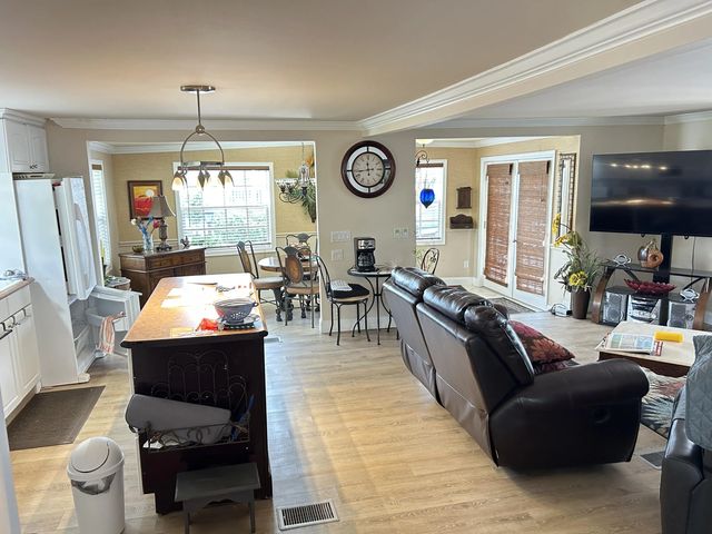 5 of 32 - 3348 Florida Street, Hollywood, FL