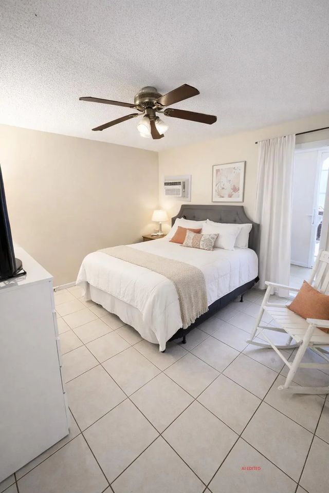 2 of 9 - 7 Lyndhurst A, Deerfield Beach, FL