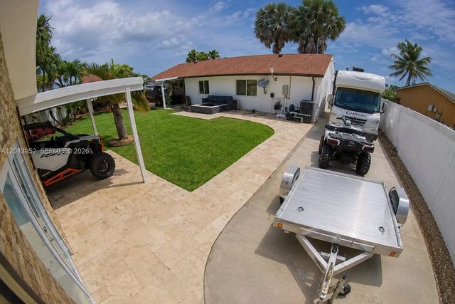 2 of 35 - 26764 Sw 122nd Place, Homestead, FL