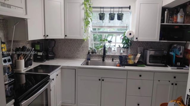 3 of 14 - 6461 Miramar Parkway, Miramar, FL