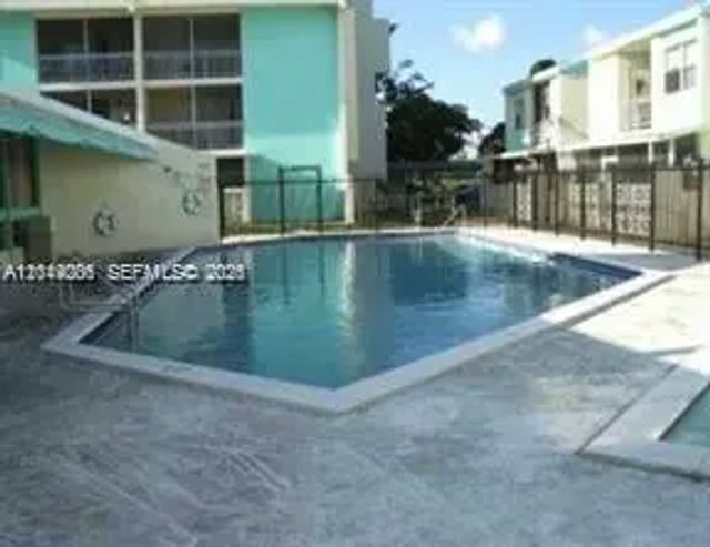 4 of 4 - 2017 Nw 46th Avenue #a406, Lauderhill, FL