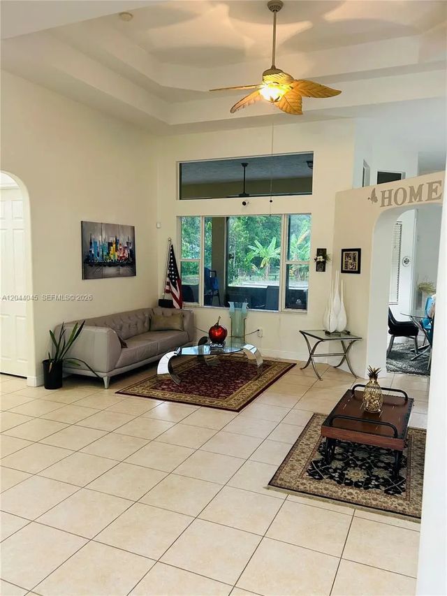 4 of 22 - 13754 N 48th Court N, West Palm Beach, FL