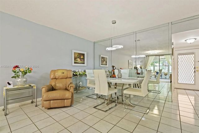5 of 24 - 2871 Somerset Drive #102, Lauderdale Lakes, FL