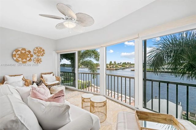711 N Riverside Drive #302, Pompano Beach