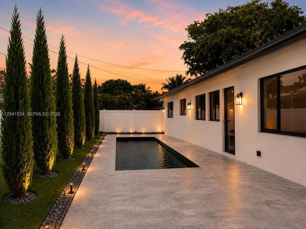 5718 Ne 15th Avenue, Fort Lauderdale