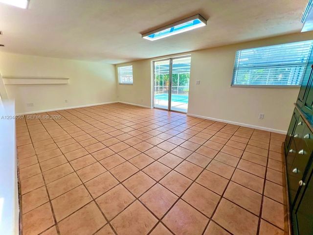 5 of 43 - 4708 Orange Grove Boulevard, North Fort Myers, FL