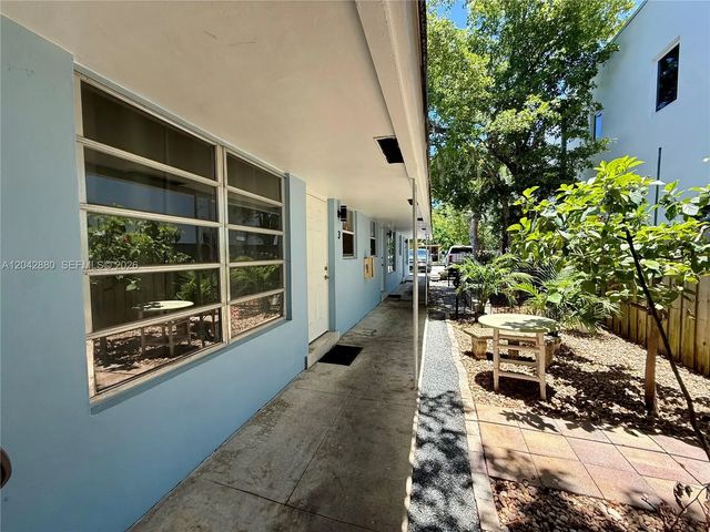 5 of 25 - 1417 Ne 5th Avenue, Fort Lauderdale, FL