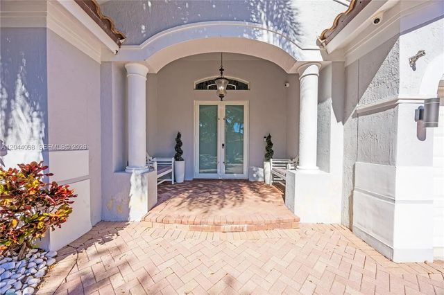 3 of 41 - 12235 Sw 121st Terrace, Miami, FL