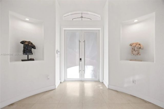 4 of 41 - 12235 Sw 121st Terrace, Miami, FL