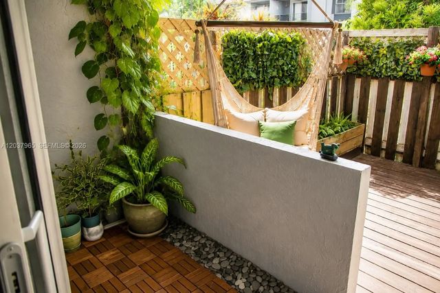 2 of 22 - 4600 Sw 67th Avenue #127, Miami, FL