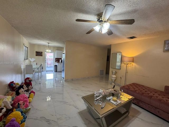 5 of 29 - 5923 Fillmore Street, Hollywood, FL
