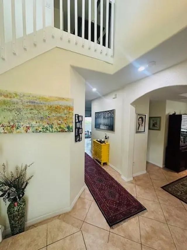 3 of 19 - 4318 Nw 113th Place, Doral, FL