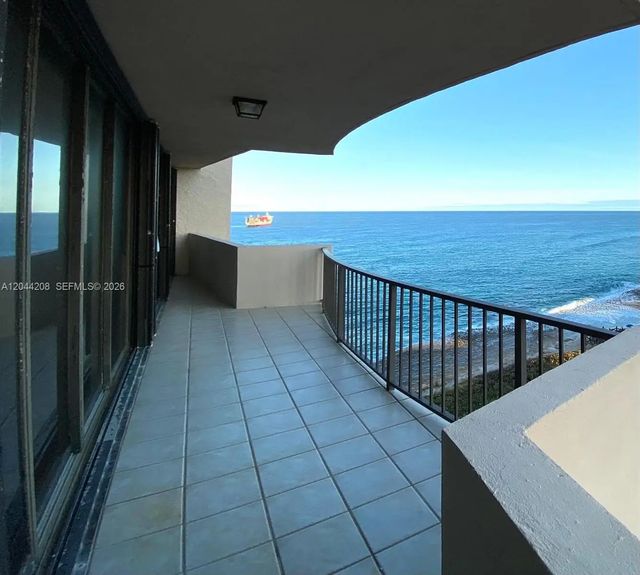 4 of 11 - 4200 N Ocean Drive #1-1103, Riviera Beach, FL