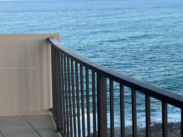 5 of 11 - 4200 N Ocean Drive #1-1103, Riviera Beach, FL