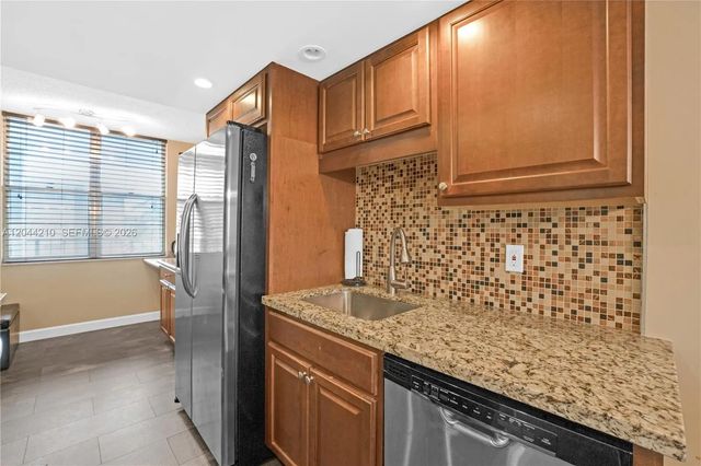 2 of 23 - 2901 Nw 48th Avenue #355, Lauderdale Lakes, FL