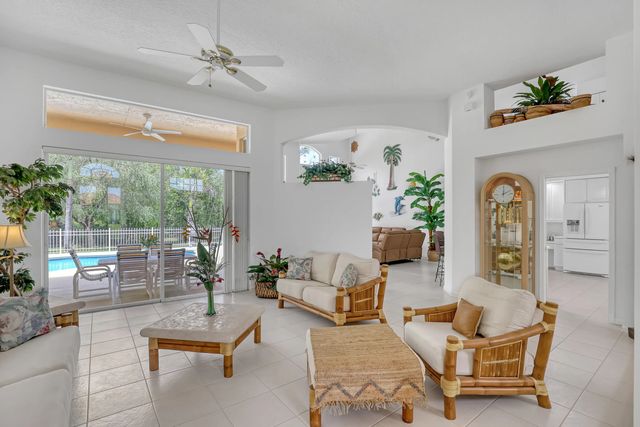 5 of 70 - 559 Sw Squire Johns Lane, Palm City, FL