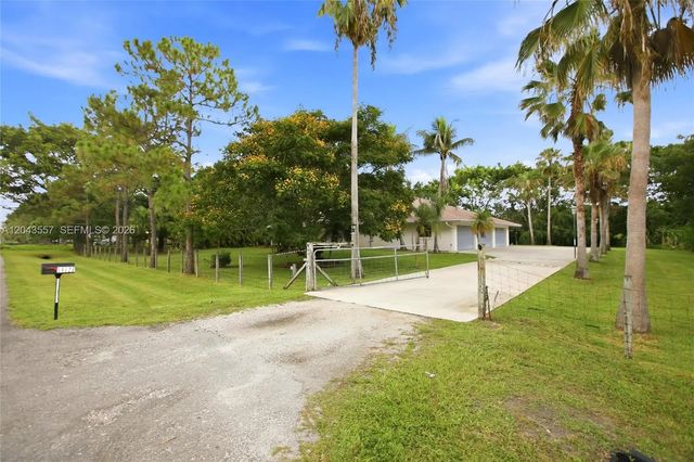 3 of 33 - 14727 N 94th Street N, West Palm Beach, FL