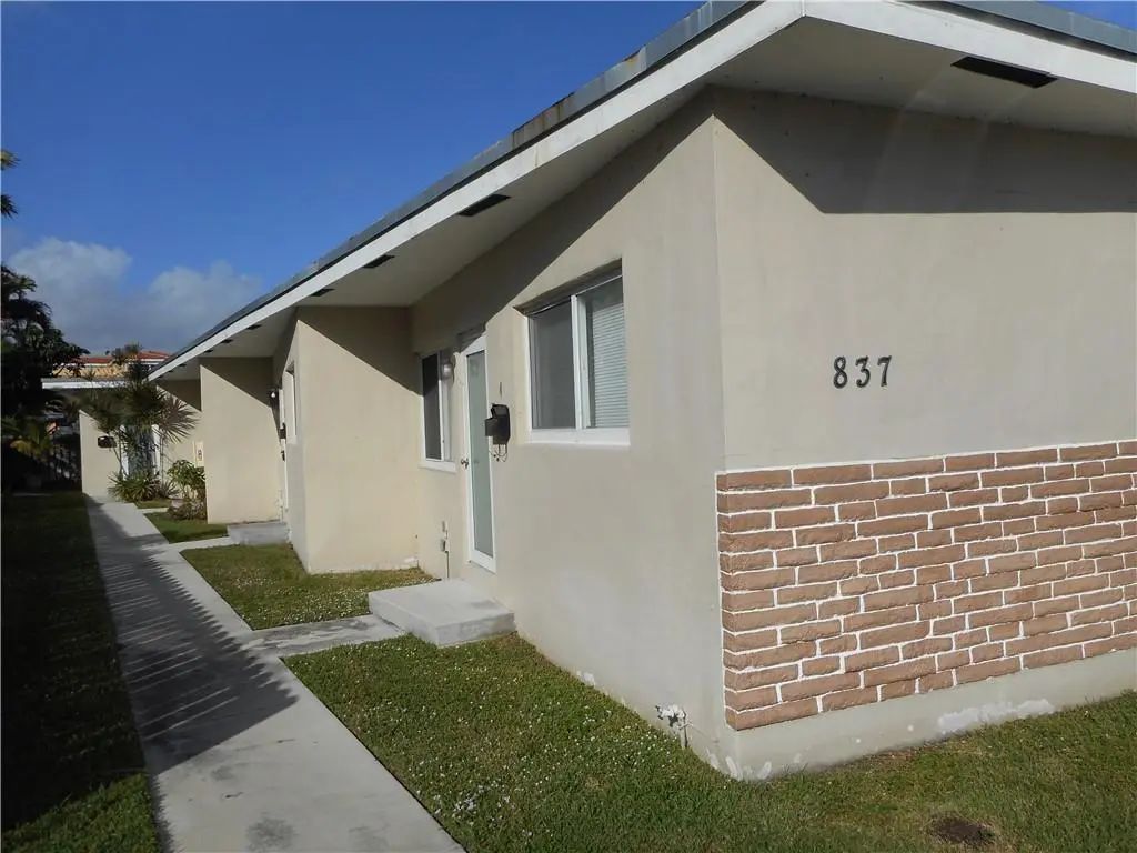 837 Ne 17th Avenue, Fort Lauderdale