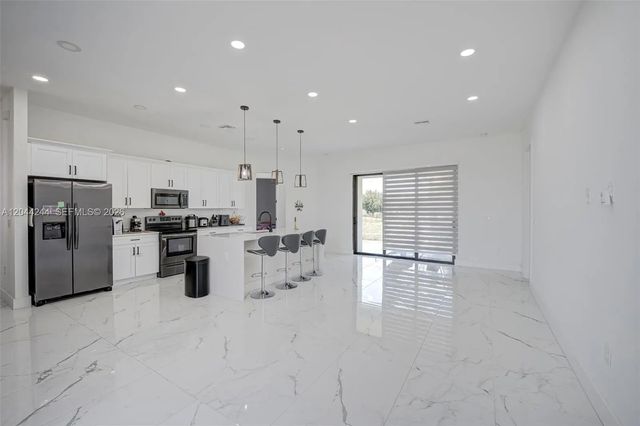3 of 20 - 7834 14th Place, LaBelle, FL
