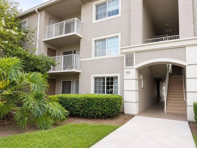 5045 Wiles Road #105, Coconut Creek