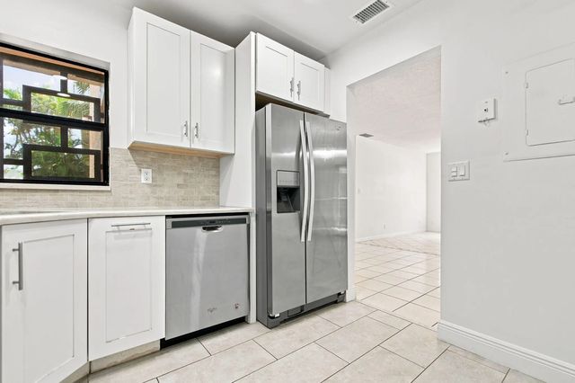 3 of 26 - 2662 Carambola Circle N, Coconut Creek, FL