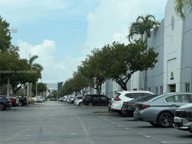 10871 Nw 122nd Street #30, Medley