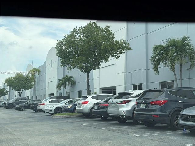 3 of 29 - 10871 Nw 122nd Street #30, Medley, FL