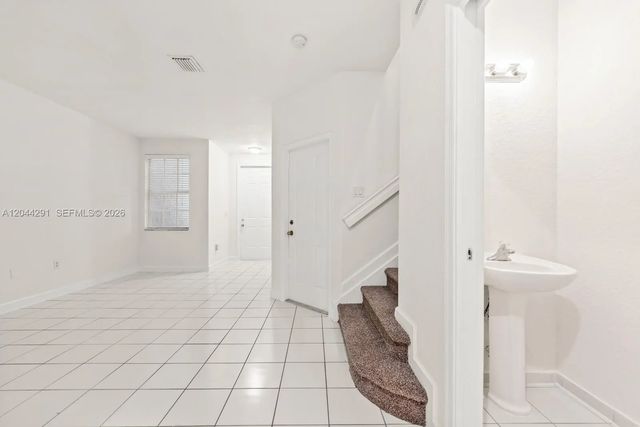 5 of 29 - 1466 Se 26th Avenue, Homestead, FL