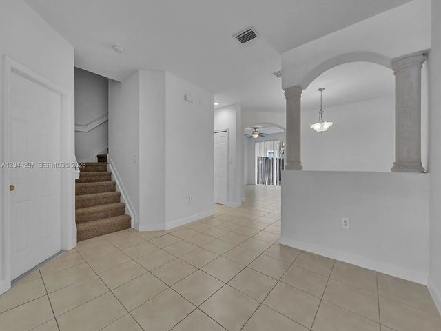 4 of 37 - 2482 Se 15th Court, Homestead, FL