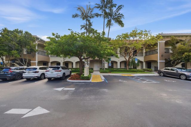 7301 Wiles Road #202, Coral Springs
