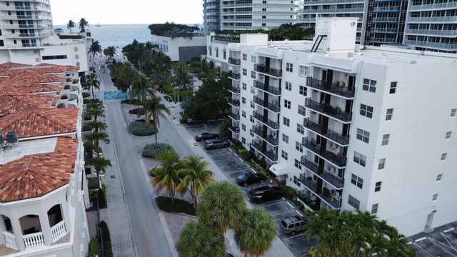 3000 Riomar Street #210, Fort Lauderdale