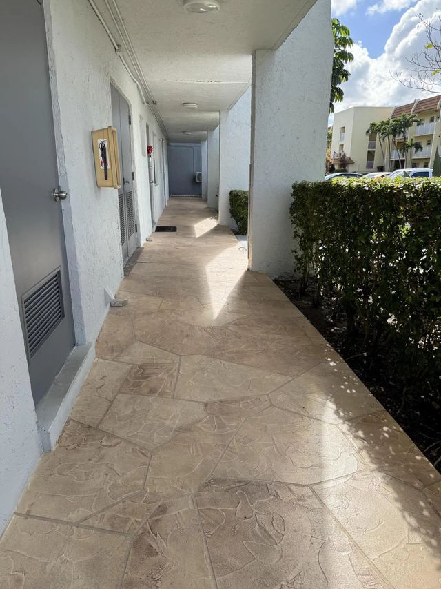 3 of 25 - 6650 Royal Palm Boulevard #205c, Margate, FL
